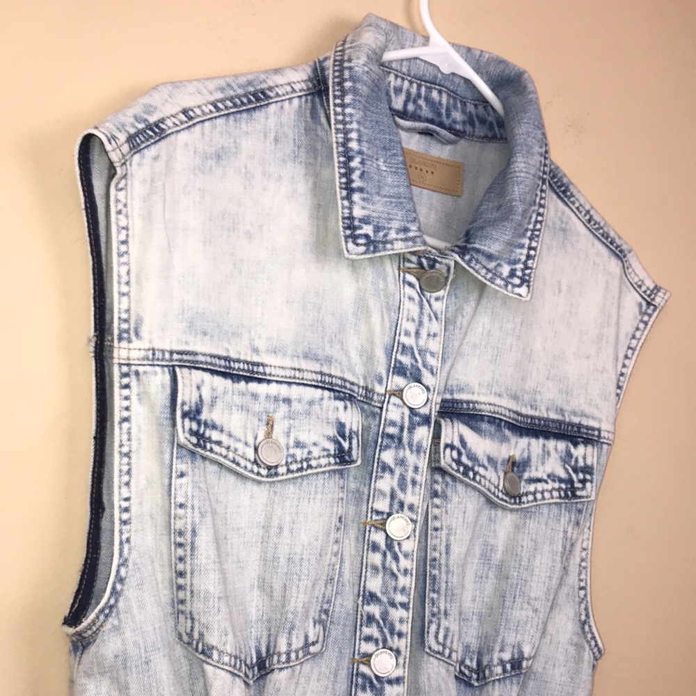 Blank NYC Light Blue Denim Romper - Picture 4 of 13